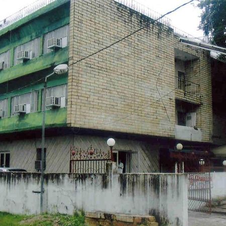 Charans Guest House Lucknow Extérieur photo