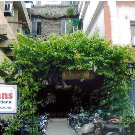 Charans Guest House Lucknow Extérieur photo