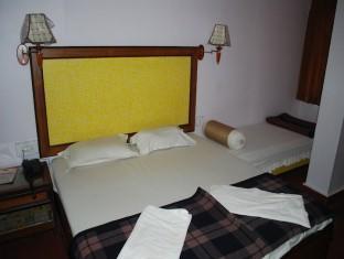 Charans Guest House Lucknow Extérieur photo
